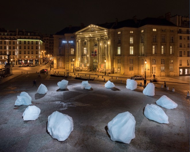 ?ice watch paris? Olafur Eliasson - Place du Pantheon
